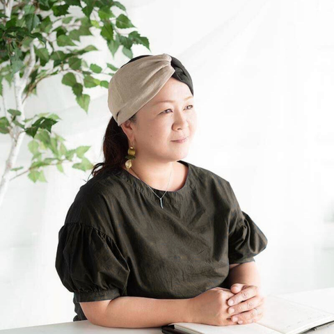 秦　紀子